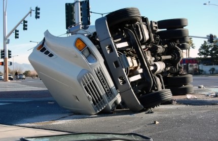 Find Justice with a Skilled Truck Accident Lawyer in Chicago